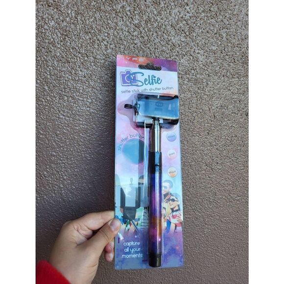 Rainbow selfie stick new - Picture 1 of 2